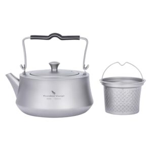 Portable Camping Wasserkessel mit Infusor für Tee und Kaffee, Ultraleicht und Tragbar, Metallkocher für Gaskocher mit Filter und Klappgriff