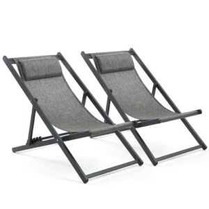 Zwei klappbare Sonnenliegen mit Kopfstuetze und verstellbarer Ruecklehne fuer Garten, Pool oder Terrasse, aus hochwertigem Aluminium-Rohrrahmen und atmungsaktivem Gewebe-Netz