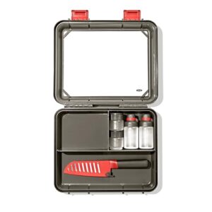 OXO Outdoor Camp Kitchen Prep Set, grau, Einheitsgröße. Vorbereitungs-Set für Camping-Ausflüge mit wasserdichtem Getriebekoffer, flexiblen Schneidebrett und weiteren Zubehörteilen.