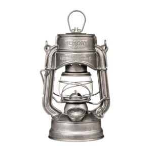 Thous Winds Retro Sturmlampe, Petroleumlaterne für Outdoor, Camping und Terrasse mit winddichtem Design und retro-silberner Optik