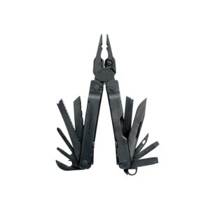 Ein vielseitiges 19-in-1 Werkzeugset, das Leatherman Super Tool 300 mit starken Zangen und verschiedenen Funktionen für anspruchsvolle Jobs in Schwarz.