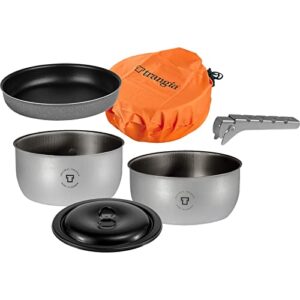 Camping-Set aus hochwertigen Materialien mit Pfanne, Töpfen und Laterne für den Einsatz in unterschiedlichen Umgebungen geeignet
